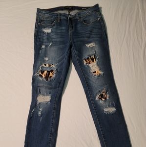 Distressed leopard print Jeggings